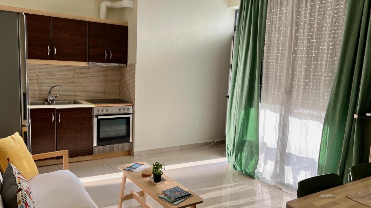 100 Meters From The Sea Apartment ซิโลกาสโตร ภายนอก รูปภาพ