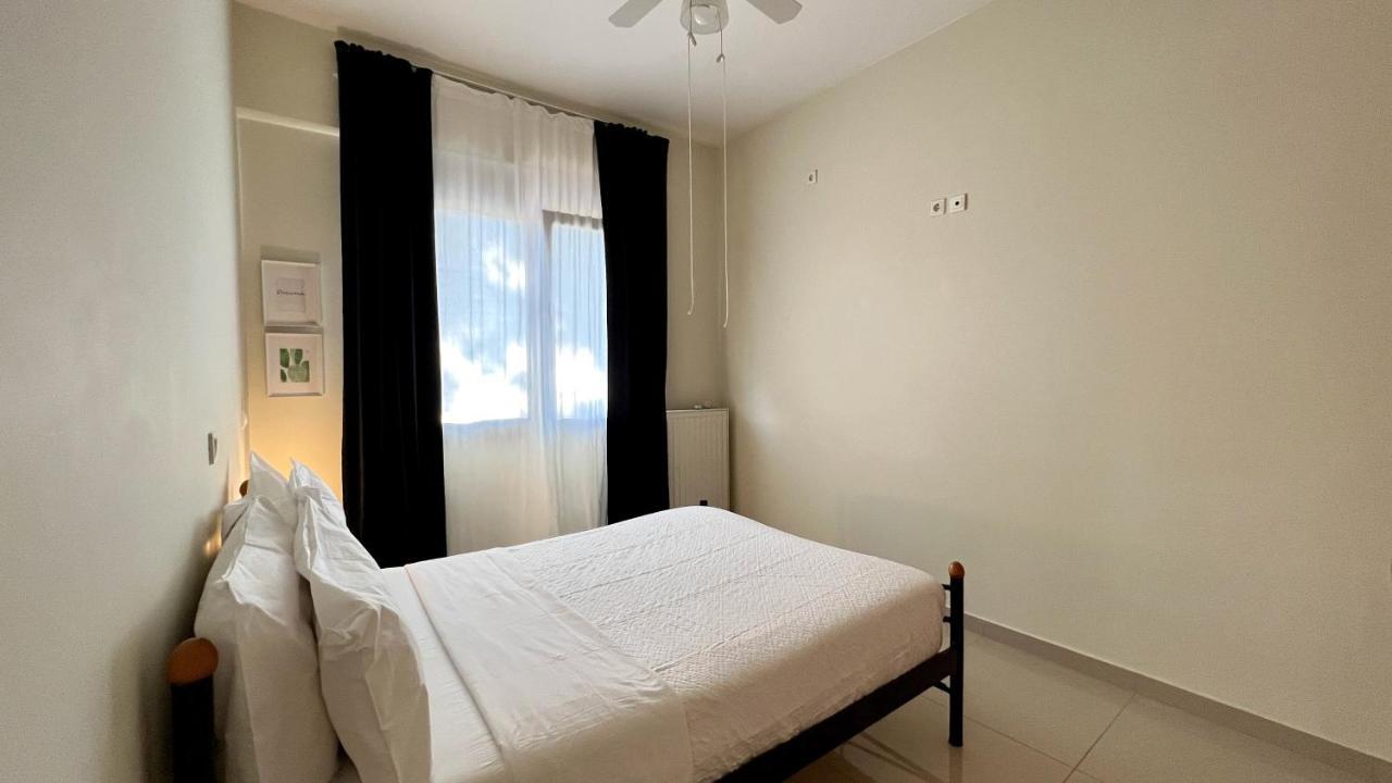 100 Meters From The Sea Apartment ซิโลกาสโตร ภายนอก รูปภาพ