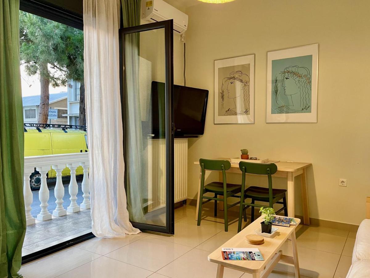 100 Meters From The Sea Apartment ซิโลกาสโตร ภายนอก รูปภาพ