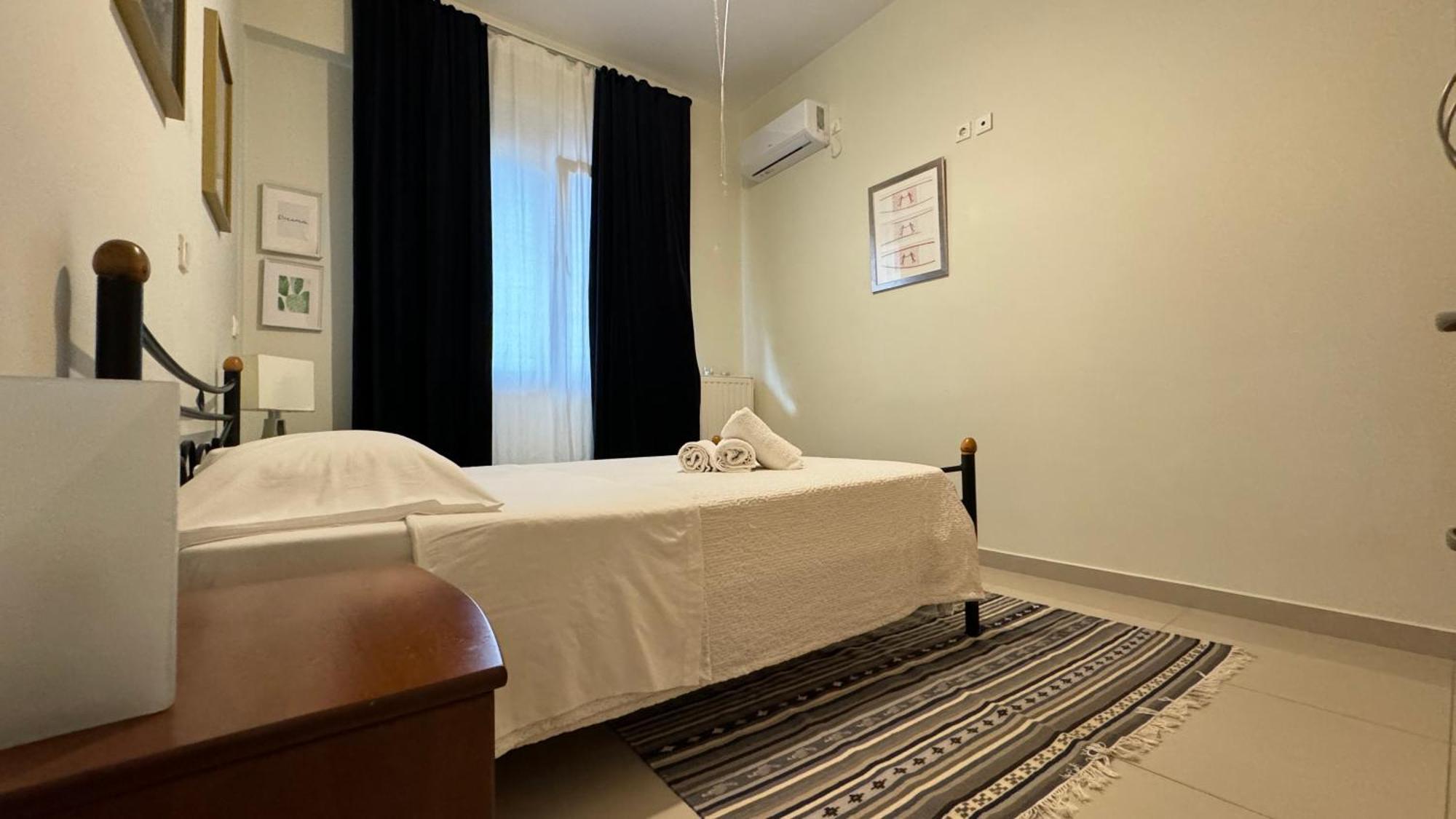 100 Meters From The Sea Apartment ซิโลกาสโตร ภายนอก รูปภาพ
